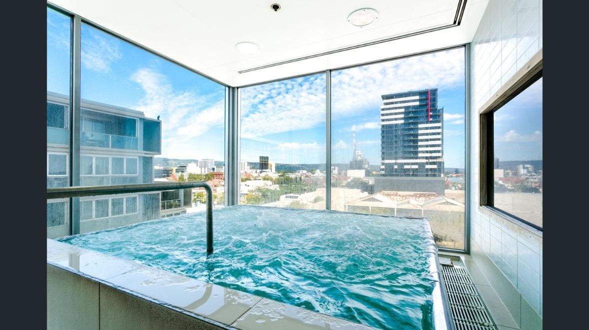 Hi 5 Star Luxury Adelaide City Apartment Exterior photo